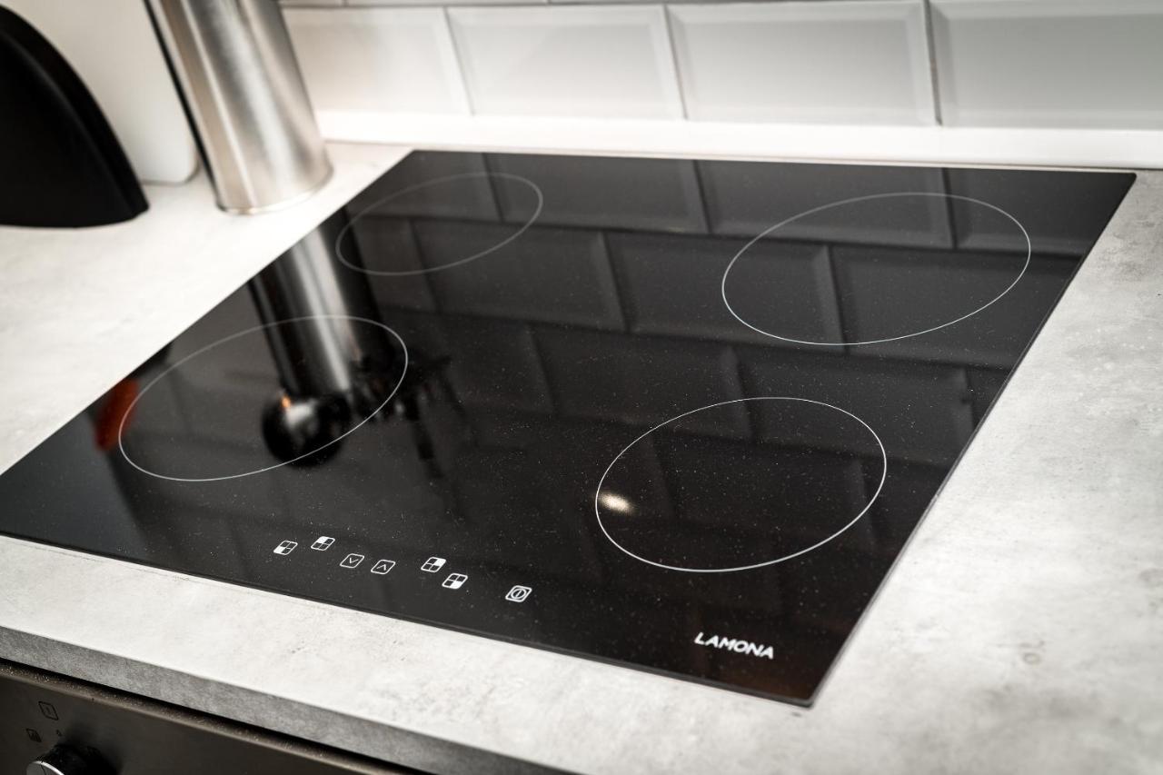 Host Apartments - Contemporary 3 Bed Apt With Balcony - Perfect For Long Stays Liverpool Eksteriør bilde